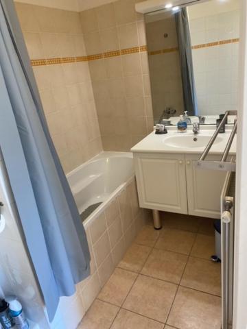 Appartement Confort Au Centre Ville Martigues Exterior foto